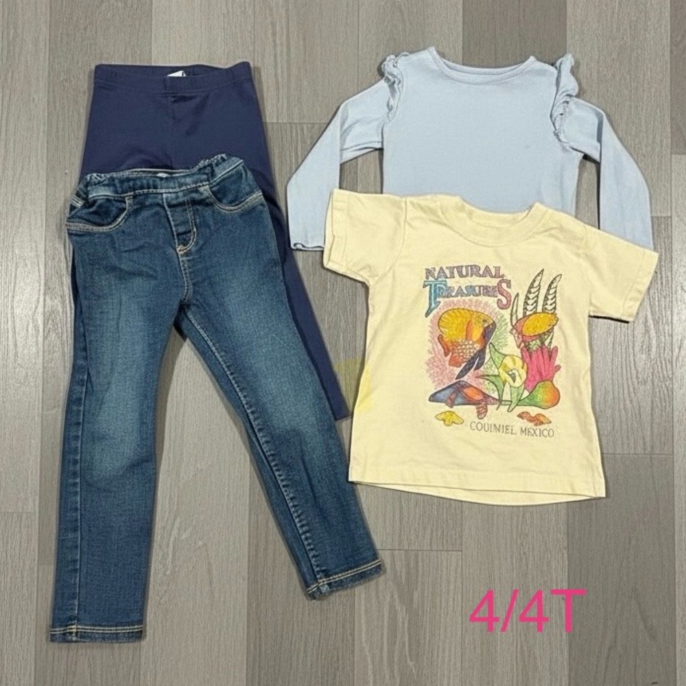 Girls 4T Clothing Bundle Lot – 4 Pieces